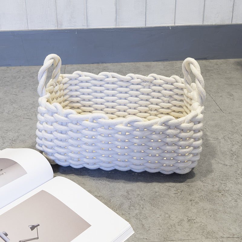 Woven basket With Handle