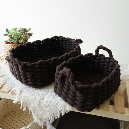 Woven basket With Handle