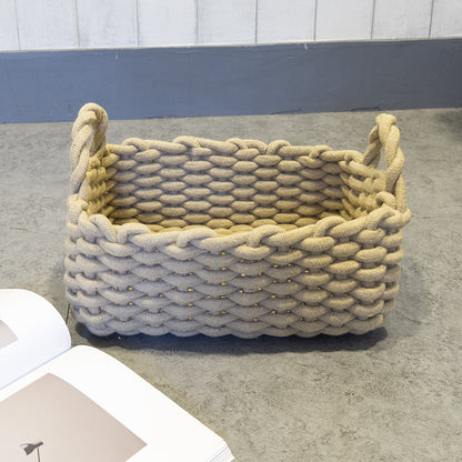 Woven basket With Handle