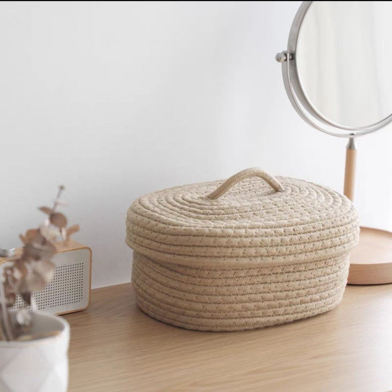 Woven Storage basket with lid